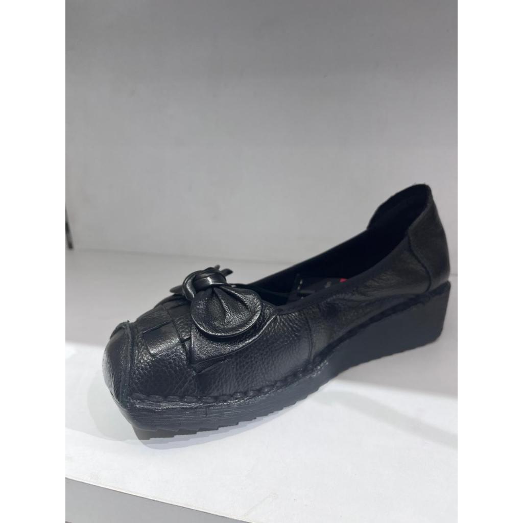 PIERRE CARDIN Sepatu flatshoes wanita 1515