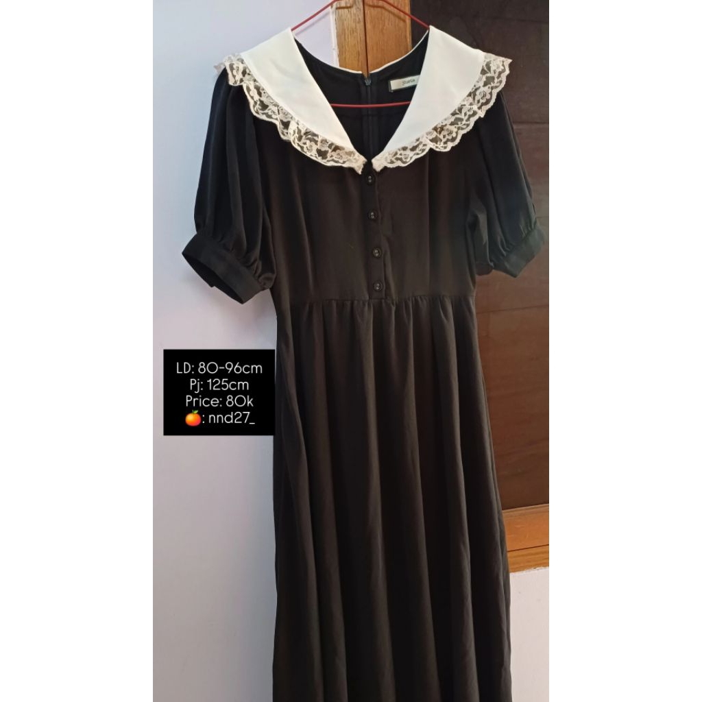 Black lace dress vintage