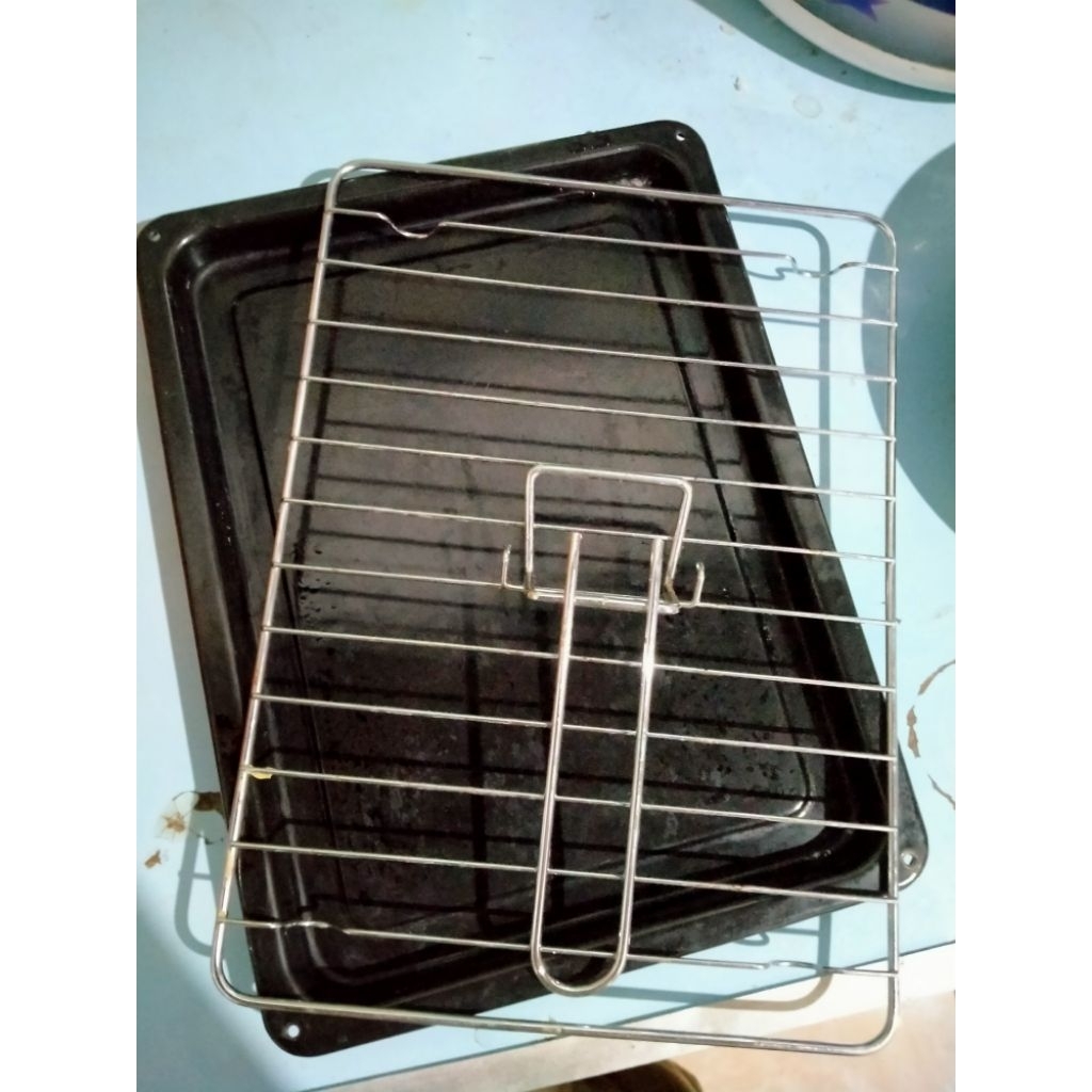 SECOND LIKE NEW/BEKAS OVEN LISTRIK MITO KAPASITAS 22L