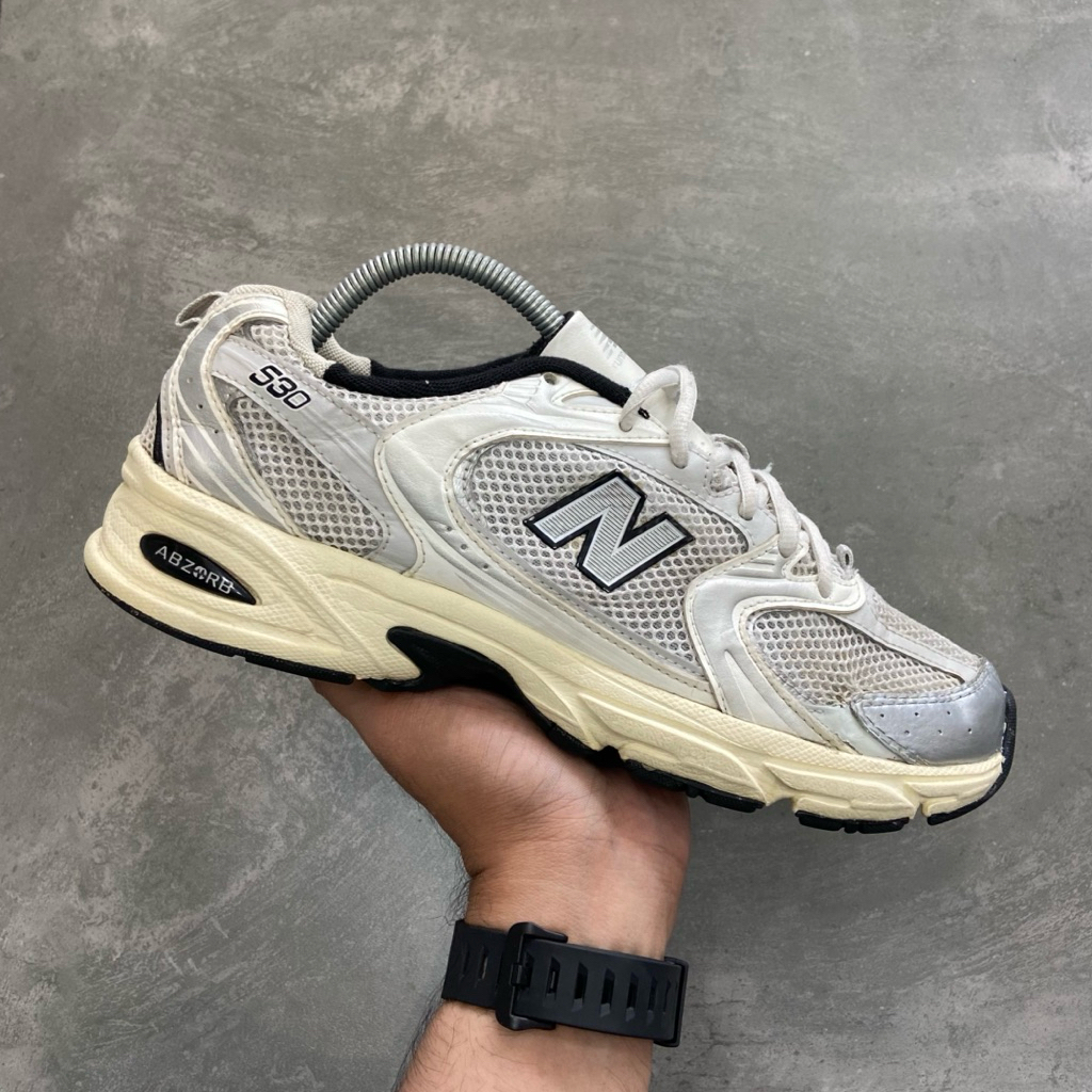 [Size 42.5] New Balance 530 ‘Silver Cream’ (MR530TA) Second Original Kondisi Mulus Nominus. Harga Ba