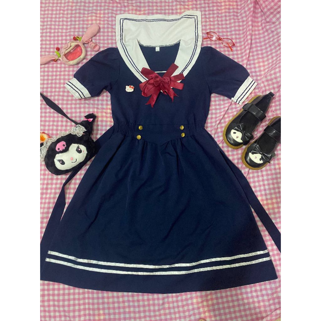 preloved seifuku