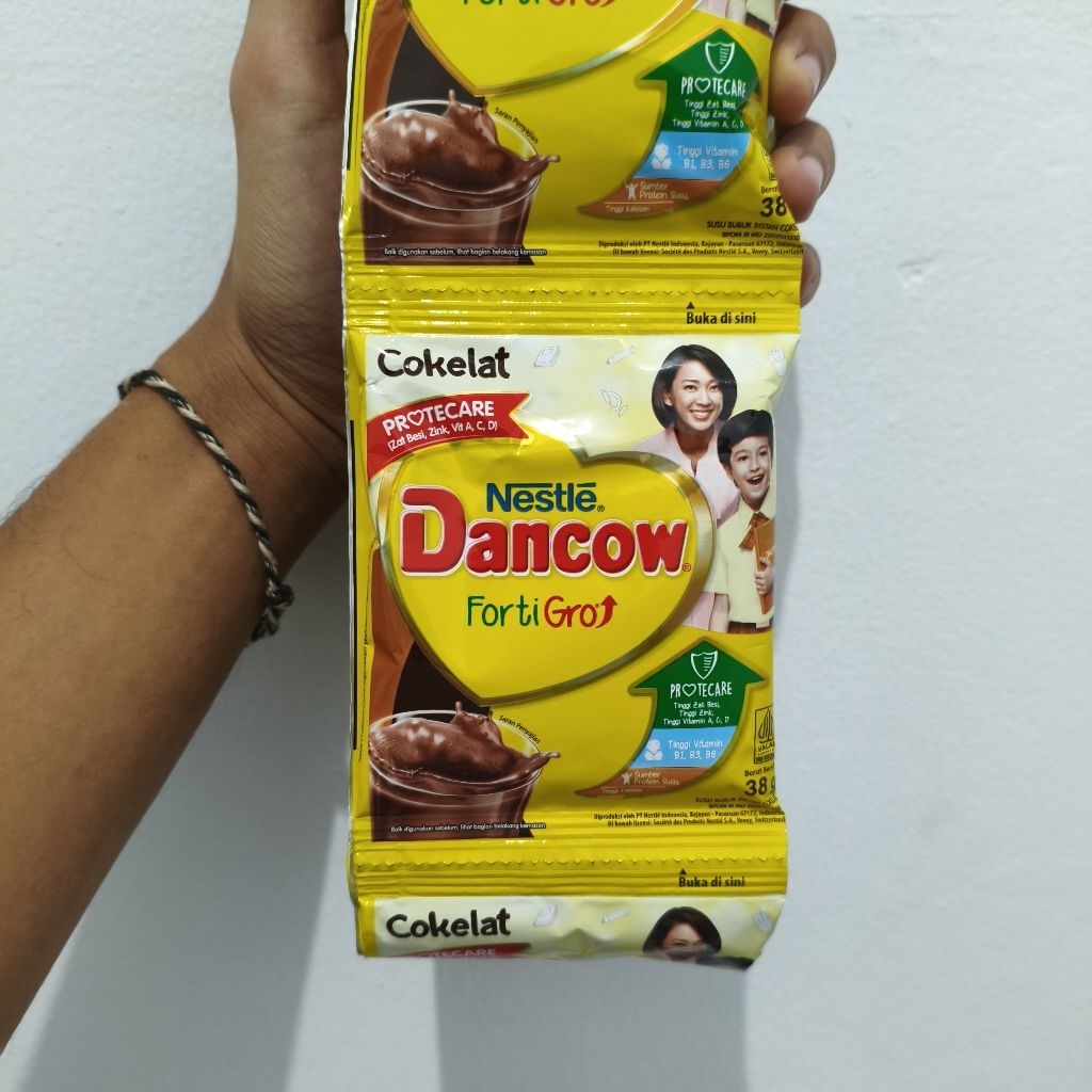 Susu Dancow 1 Renceng isi 10 sachet