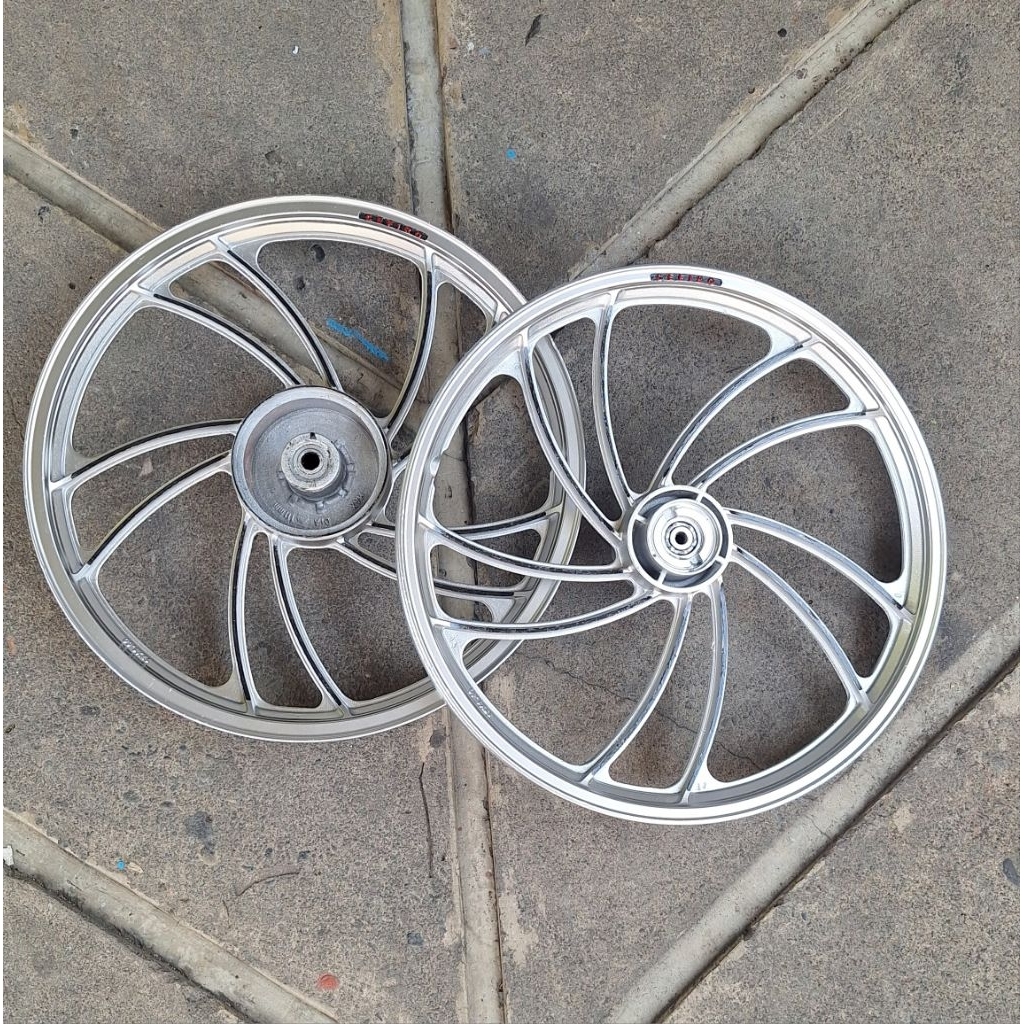 velg cefiro ceviro untuk motor bebek suzuki, bekas pemakaian di bebek yamaha f1zr fizr