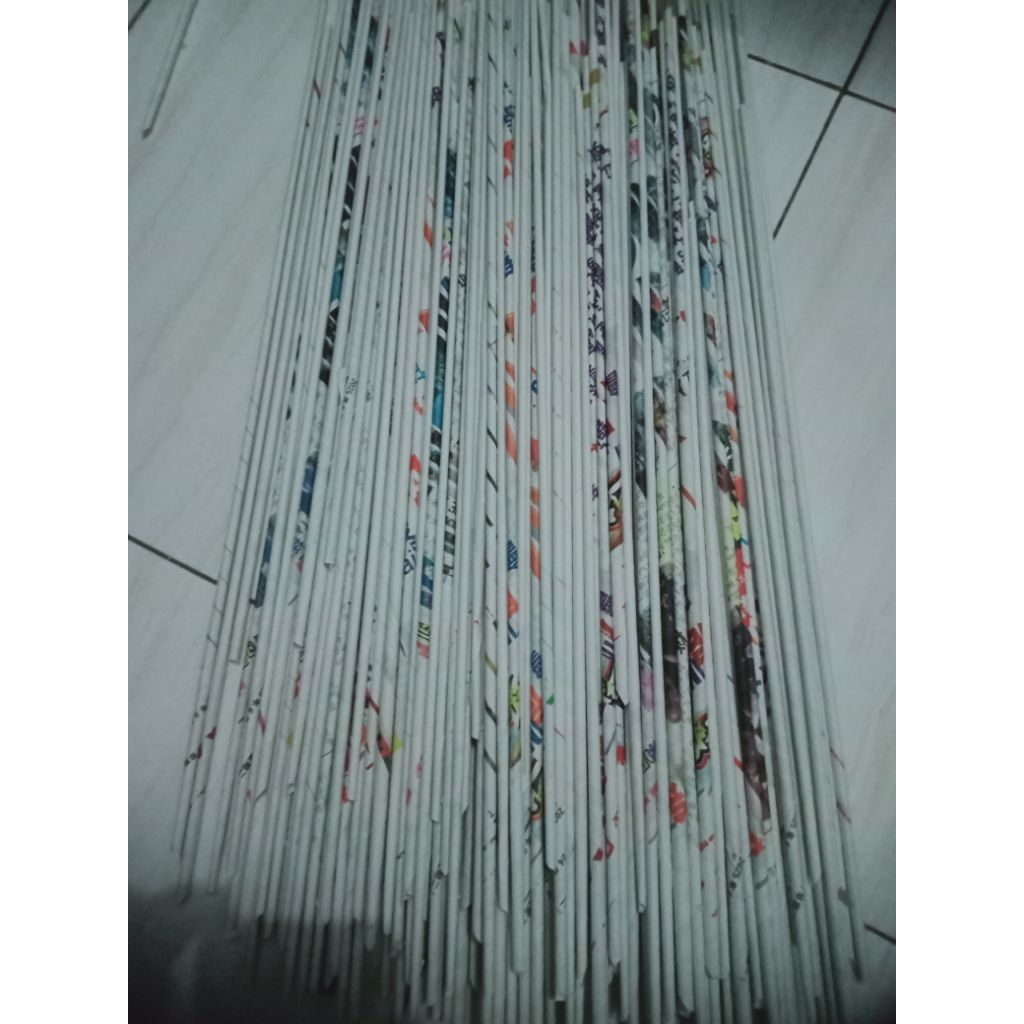 Lintingan Koran Bahan Kerajinan