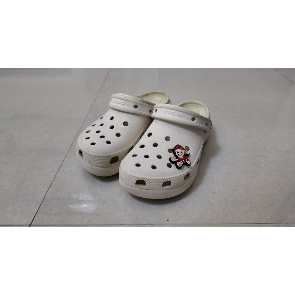 Preloved Crocs Classic Platform Clogs Putih – W6 Original