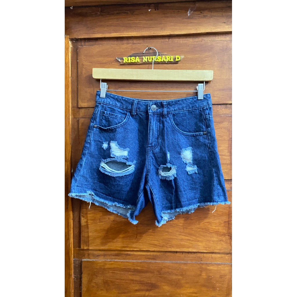 preloved celana jeans pendek Forever 21