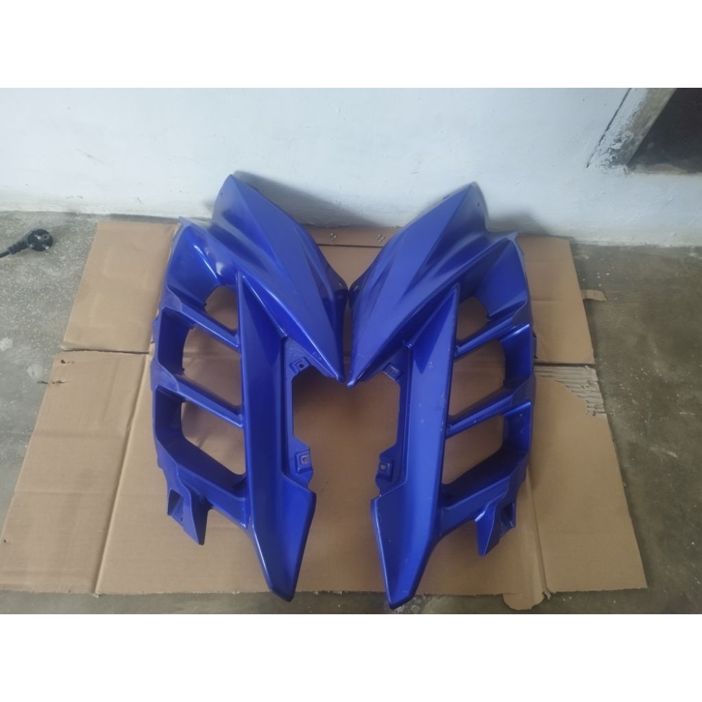 cover body fairing  bagian dalam kanan R15 V2 warna biru original