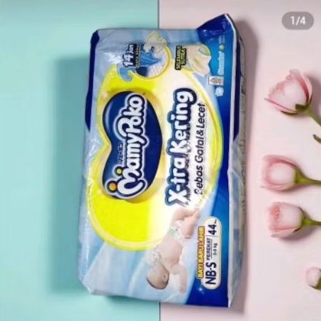 Mamy Poko Pants Xtra kering Nbs-44 Perekat Pampers bayi baru lahir