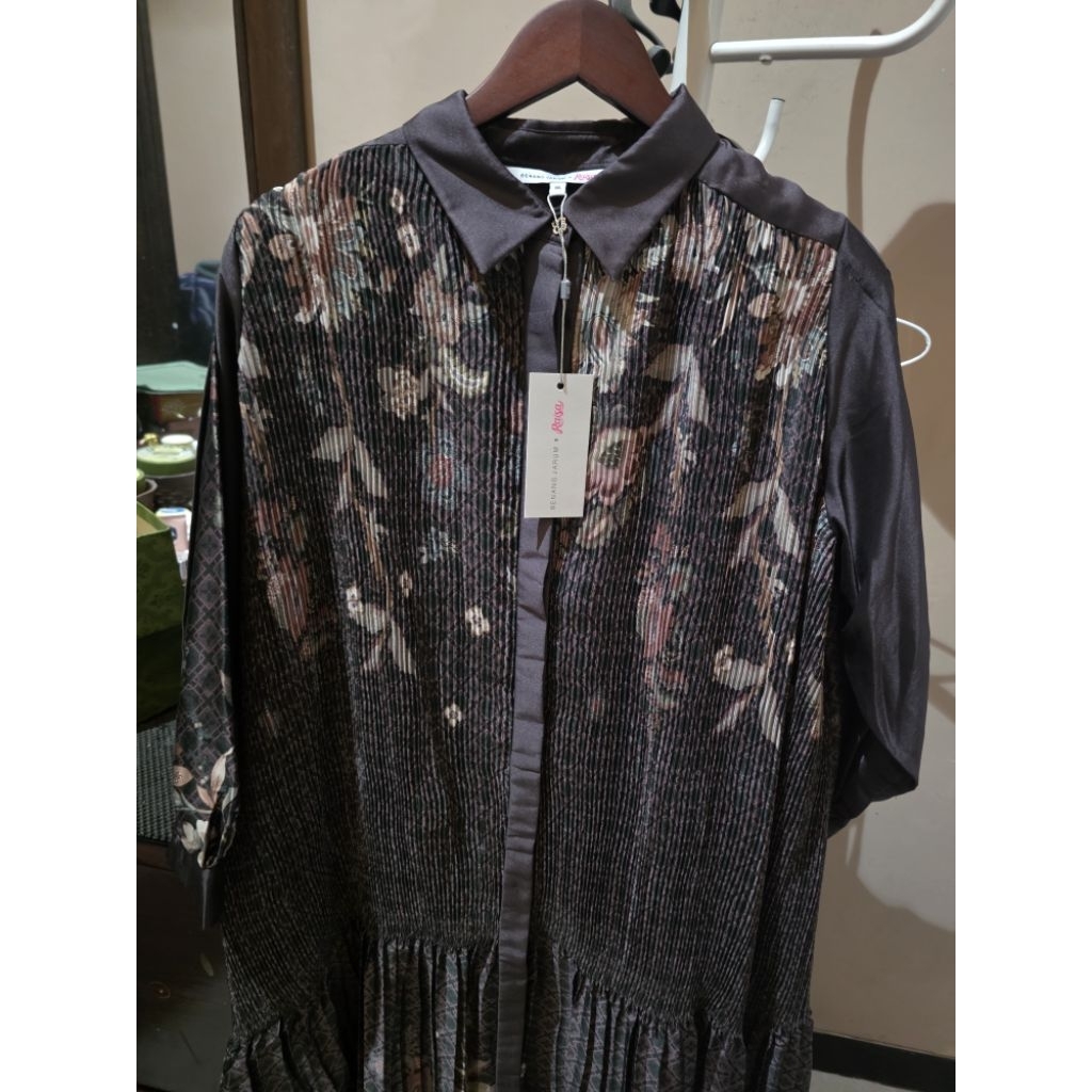 Dress benang jarum x raisa festive fitness black (SOLD BY IG)