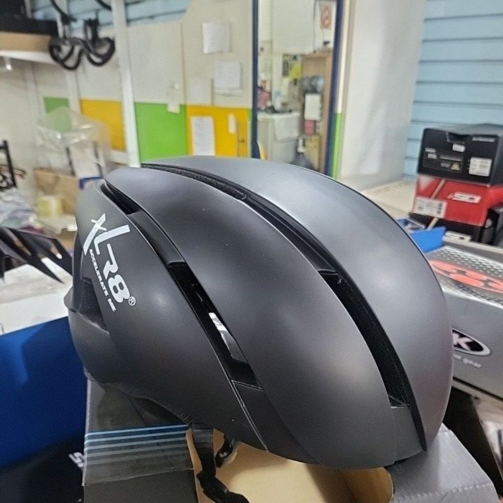 helm xlr8 type sevin