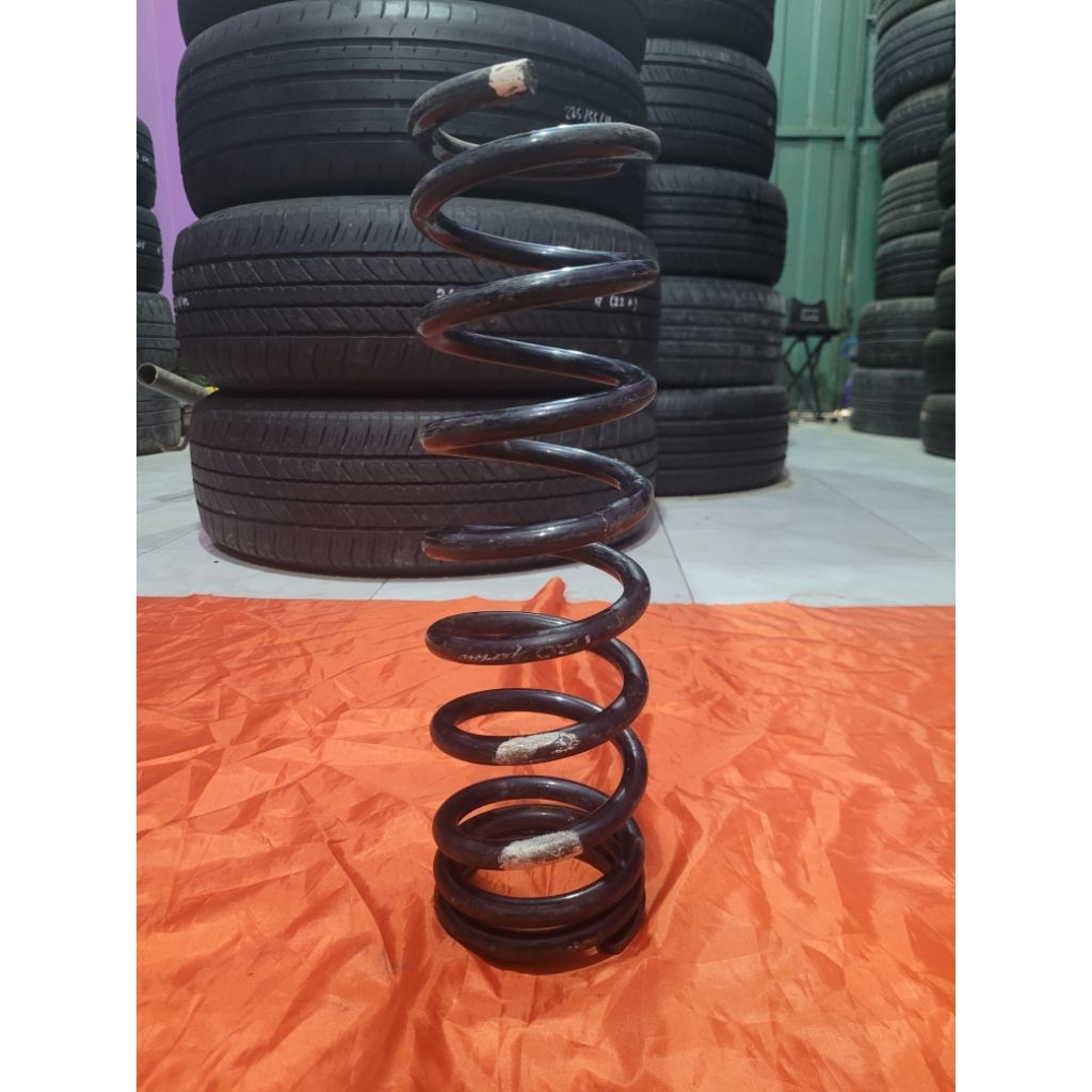 Per Belakang TRD Bekas Mobil Toyota Fortuner Original Standar