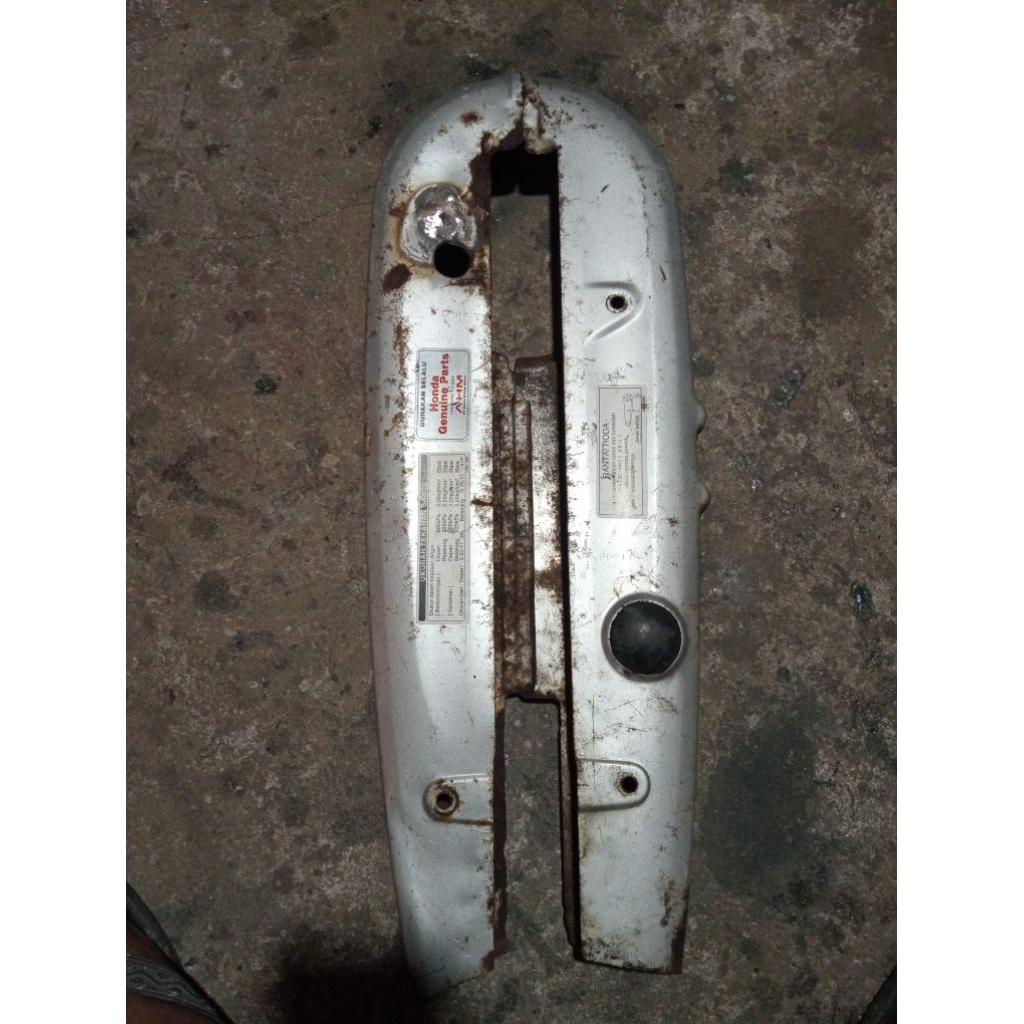KATENGKAS KARISMA/TUTUP RANTAI HONDA KARISMA ORIGINAL