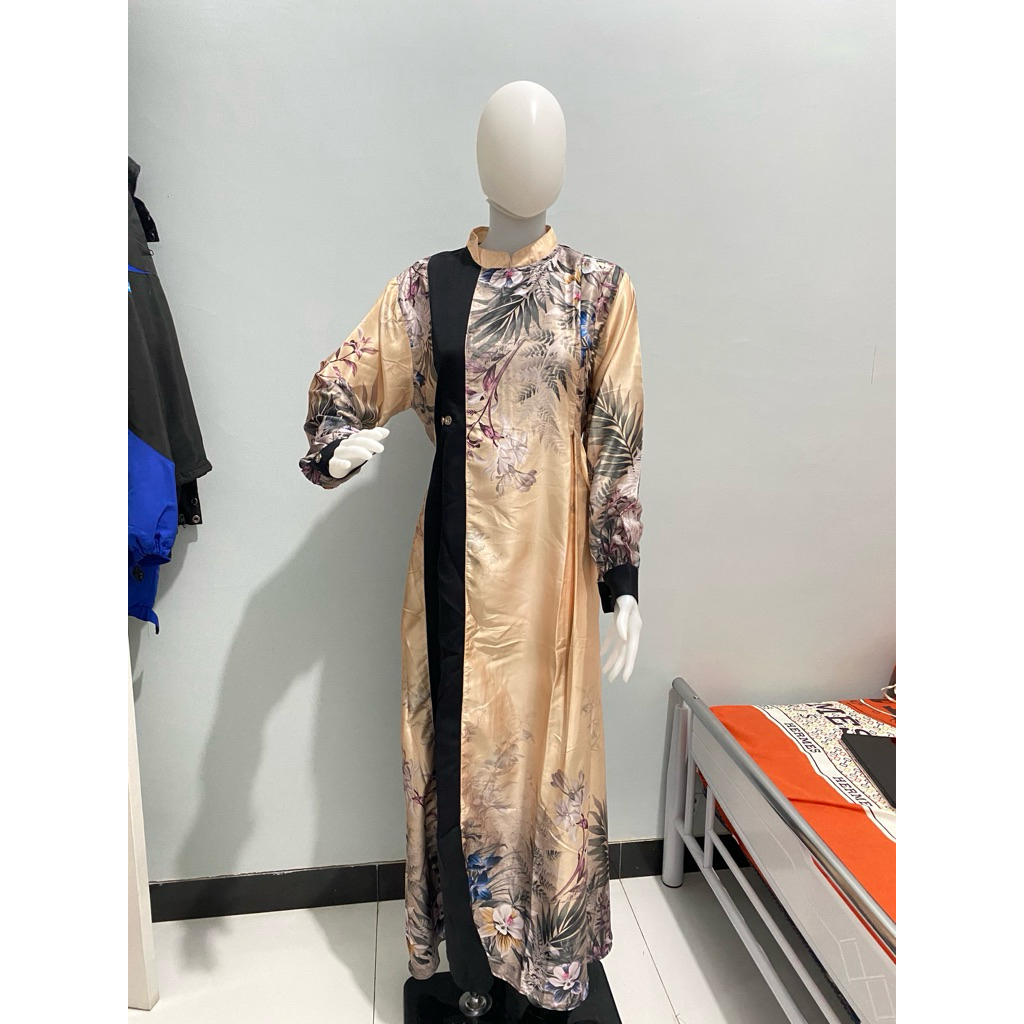 GAMIS Seide Grup CREAM NEW @prelovedtaf