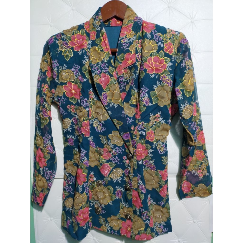 SatuSetBlazerWanitaMotifBungaEleganFeminimdanStylishS/M