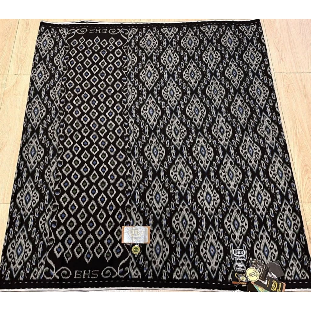 SARUNG BHS ROYAL IBD,IDB,IIA,IKG GOLD JAHIT TENGAH