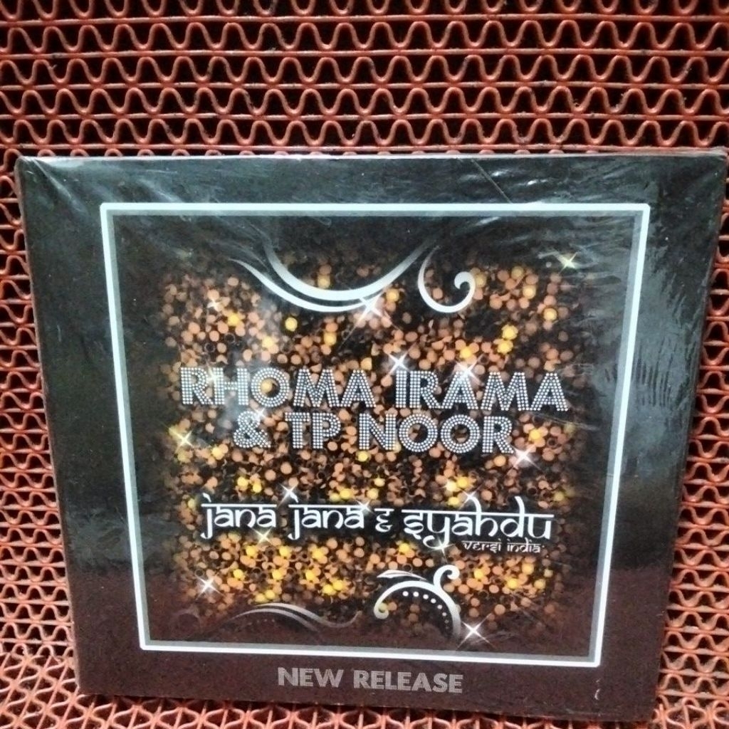 VCD RHOMA IRAMA TP NOOR NEW RELEASE,100% ORIGINAL BARU DAN MASIH SEGEL.