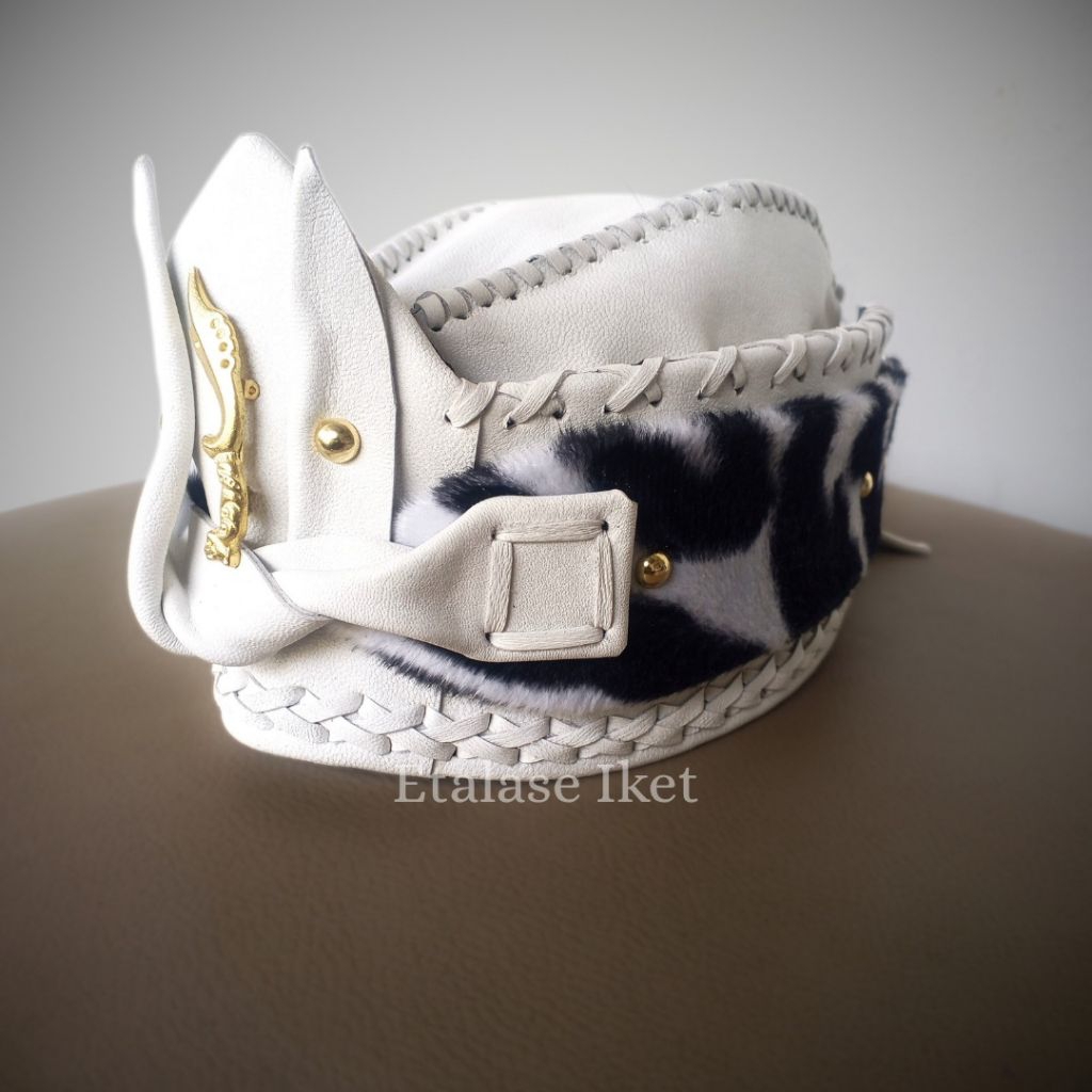 Blangkon Kulit Asli,Totopong,Udeng Sunda Aksesoris Sunda Keren Kulit Asli