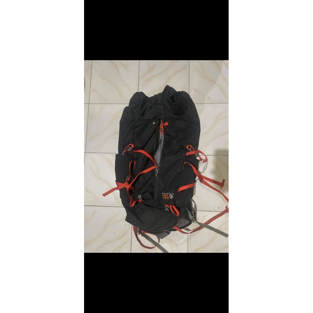 Carrier mountain hardwear 45L Ori