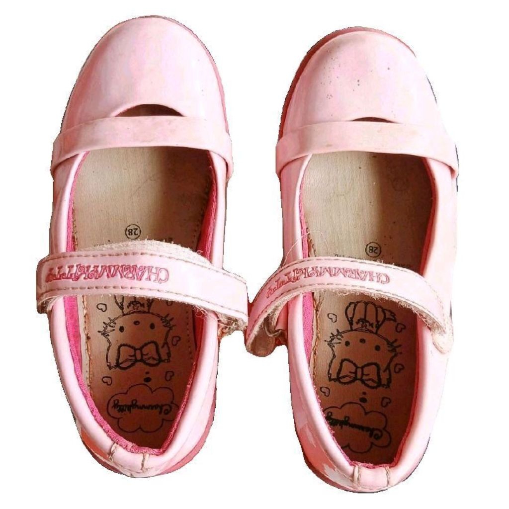 Preloved Sepatu Anak Perempuan Flat Shoes Hello Kitty