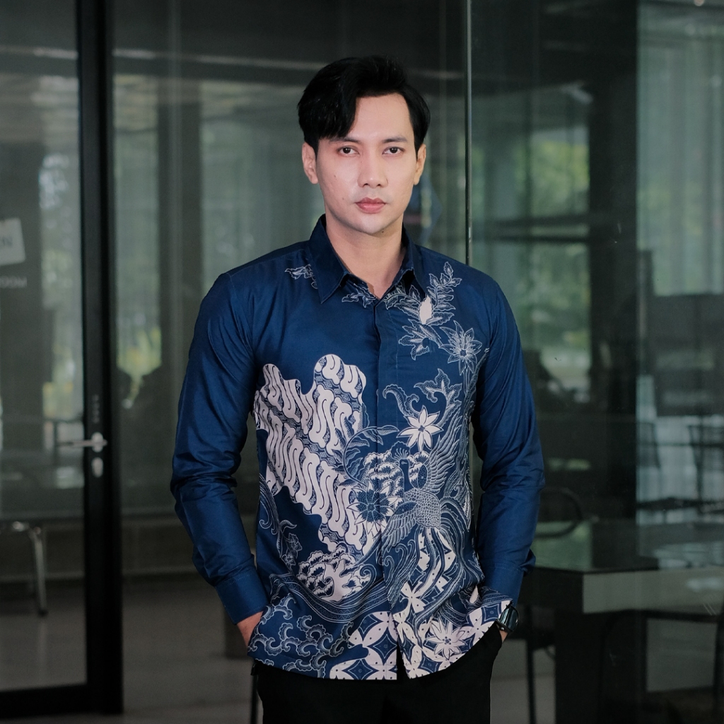 RBS Batik - Kemeja Batik Pria Slimfit Lapis Furing Warna Biru Kombinasi Cream Gumantama Motif Cendra
