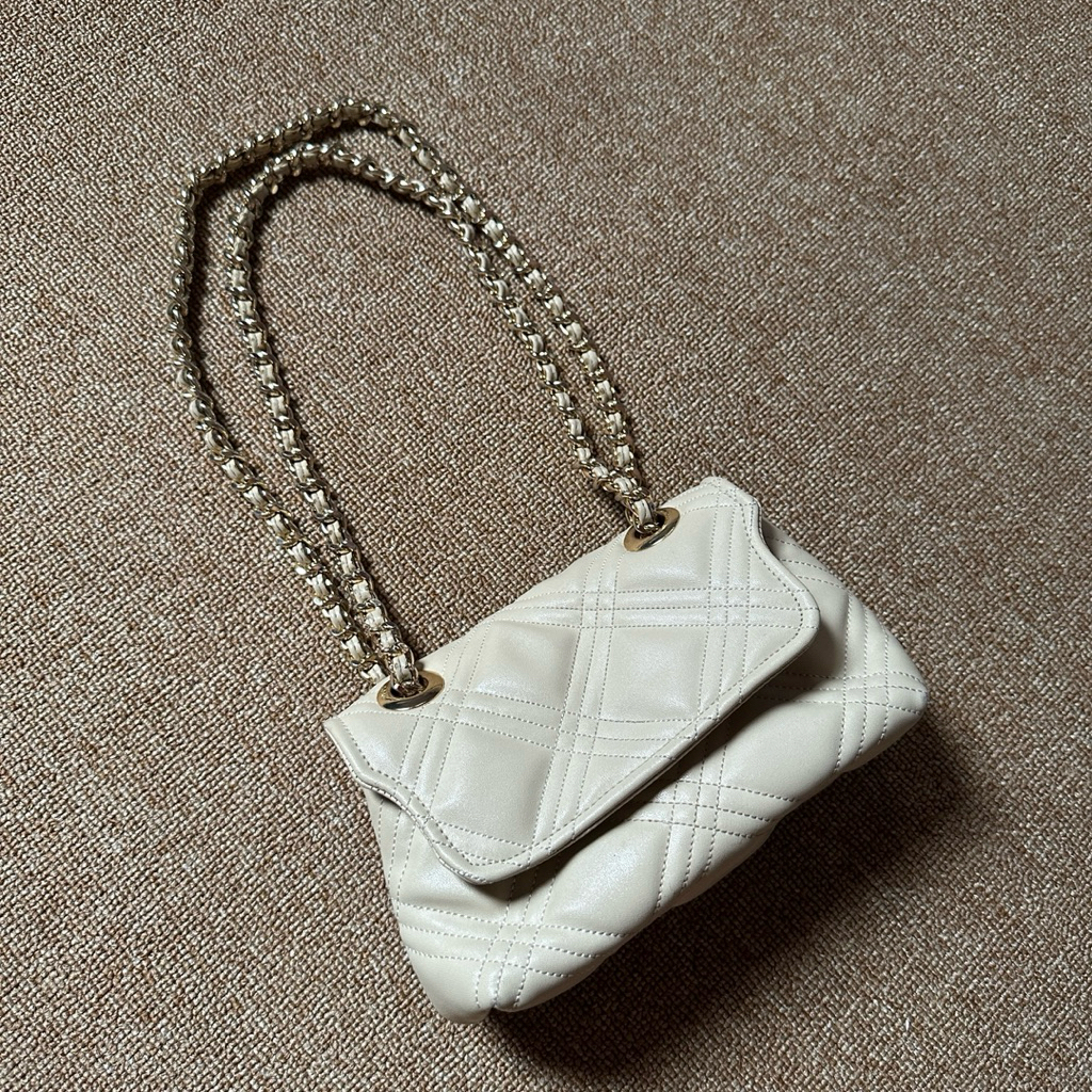 Nebula basic small by jana (preloved)