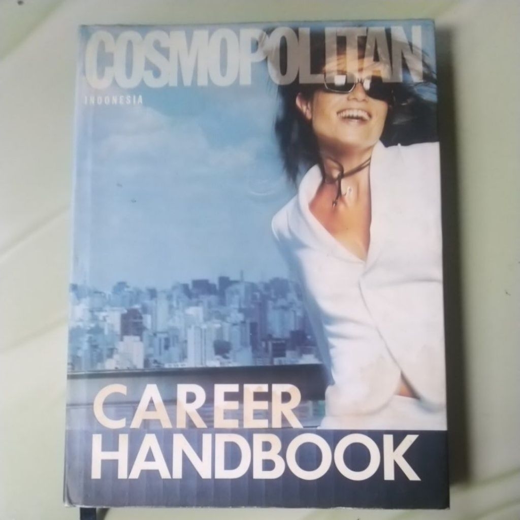 Buku Cosmopolitan Indonesia Career Handbook