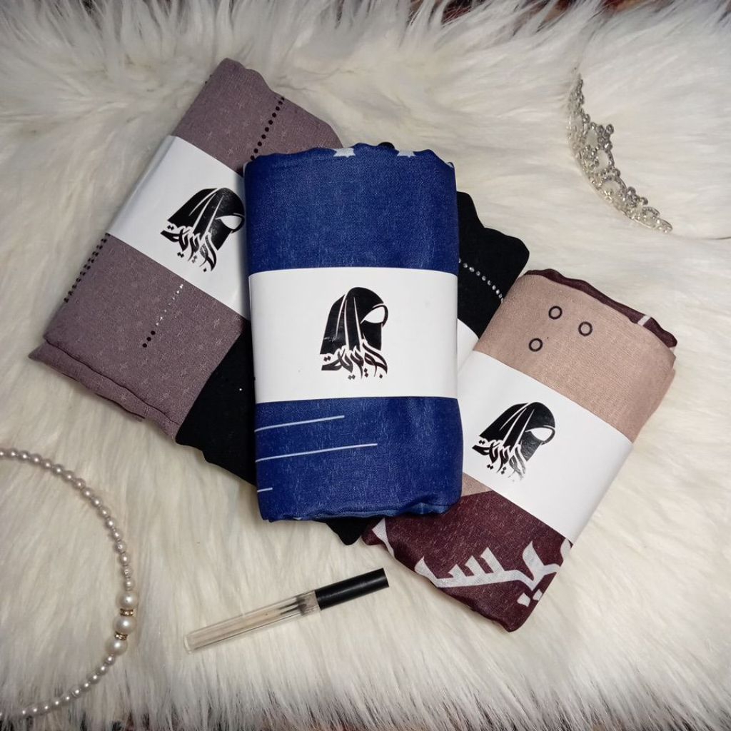 Hijab santri segi empat motif Arab