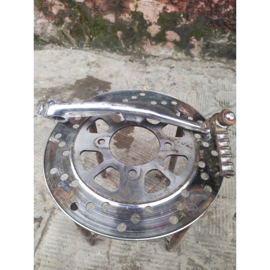 Engkol Sela Bekas Beat Karbu Vario Karbu