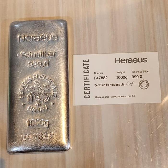 Heraeus LBMA Silver Bar 1 Kilogram Heraeus Silver Bullion Bar 999