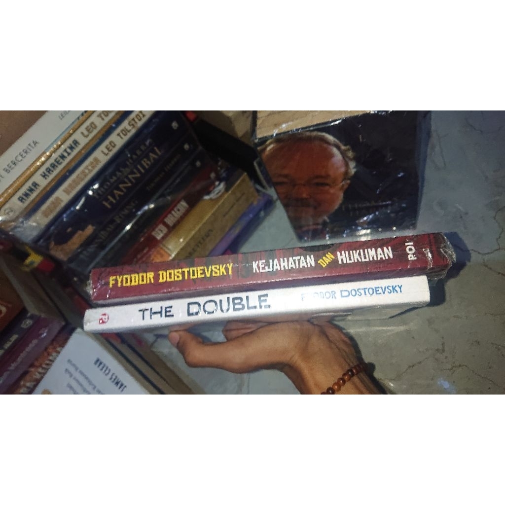 2 novel Fyodor Dostoyevsky