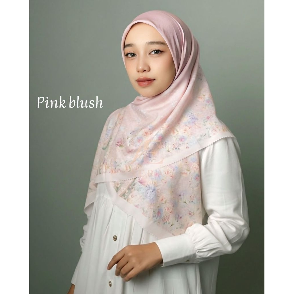 AERA Harpa Scarf Series