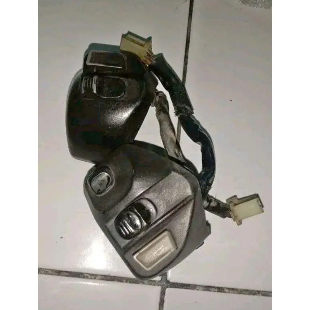 SAKLAR kanan kiri siap pasang motor Yamaha Mio sporty Mio smile Mio soul karbu Fino karbu Jupiter Z 