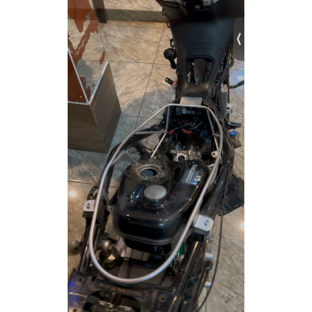 subframe pcx 150 + tangki vario