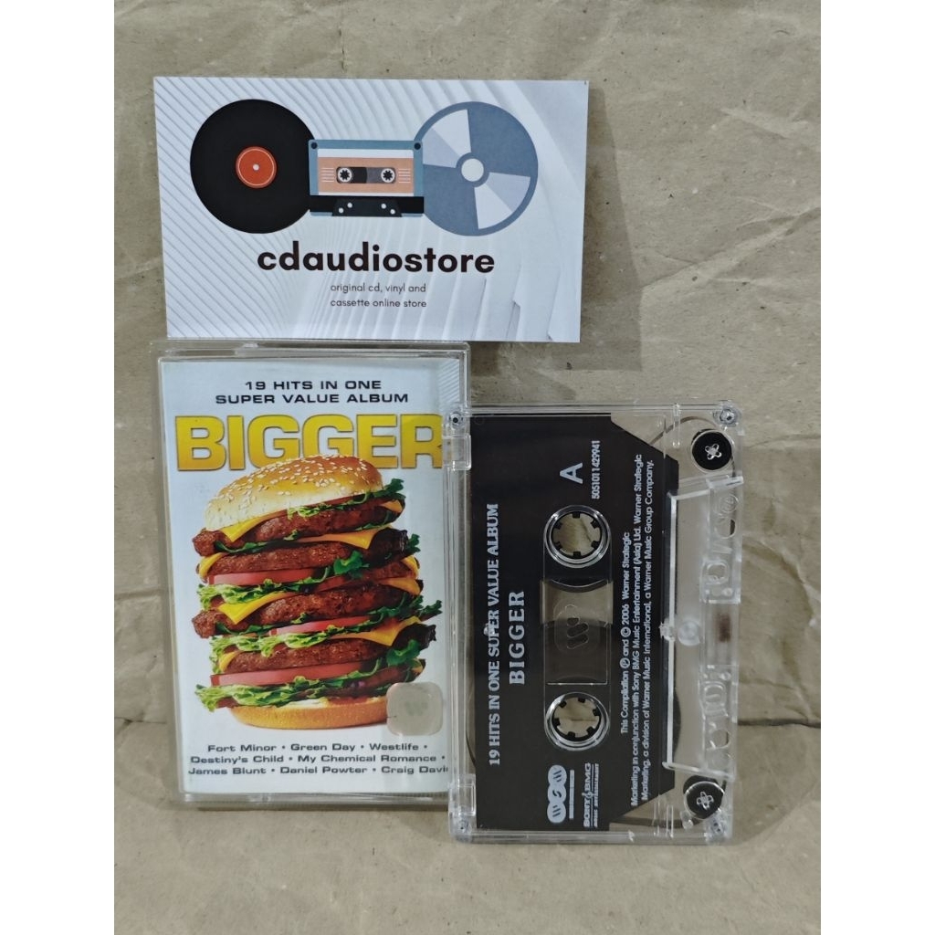 KASET PITA BIGGER 19 HITS IN ONE SUPER VALUE ALBUM -  FORT MINOR GREEN DAY MY CHEMICAL ROMANCE JAMES