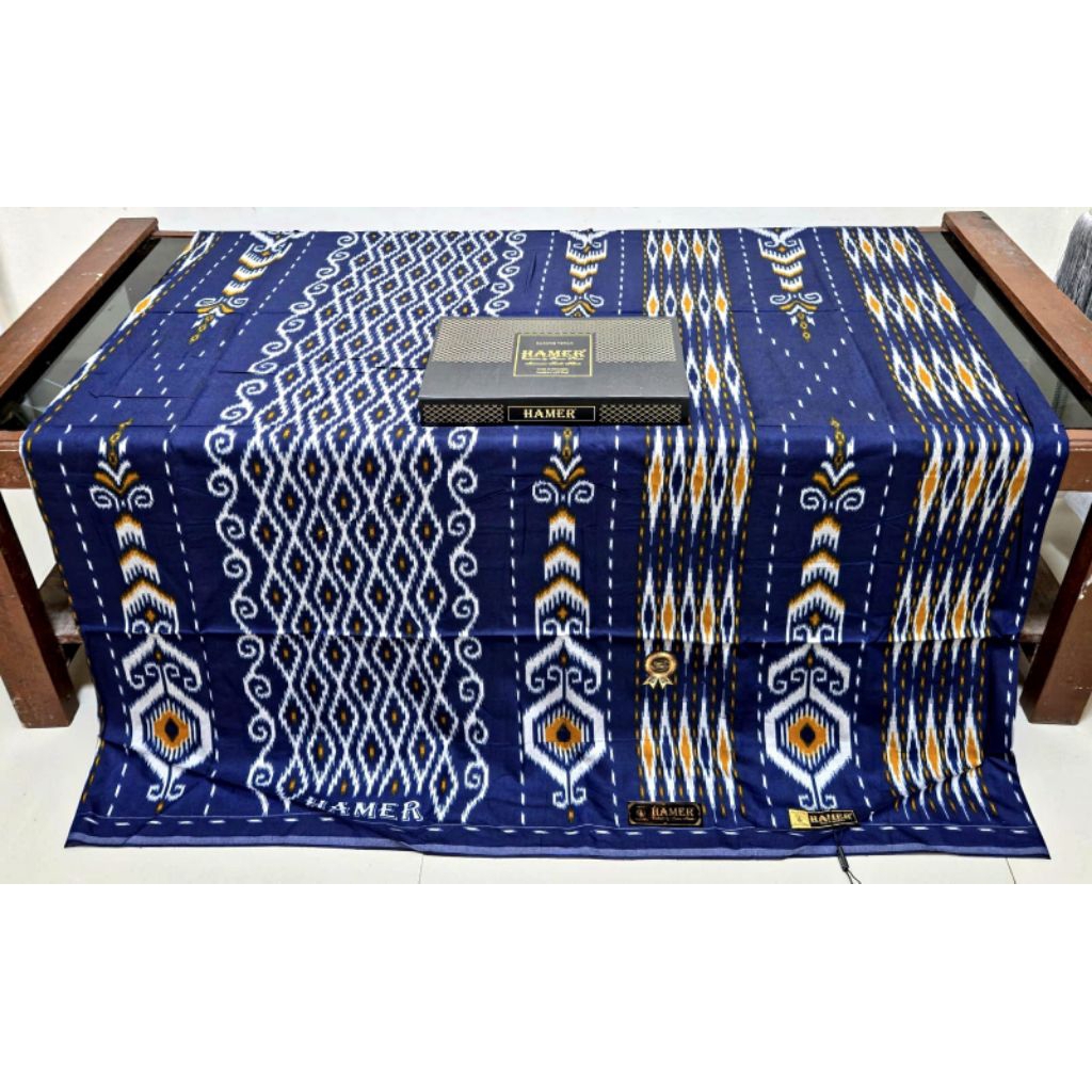 Sarung Hamer motif dobby