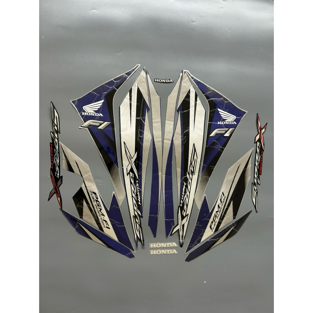 STRIPING STIKER SUPRA X 125 HELM IN FI 2013 HITAM BIRU