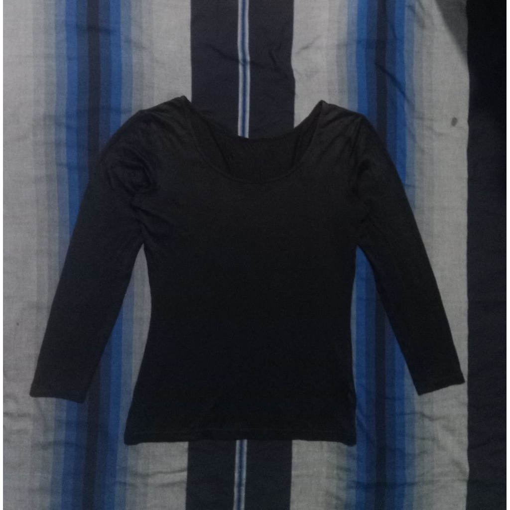 Longsleeve Uniqlo Heattech Woman SZ XS/S