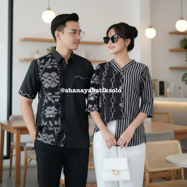 Shanaya Blouse Croptee tenun Modern Blus batik kerja wanita coklat hitam