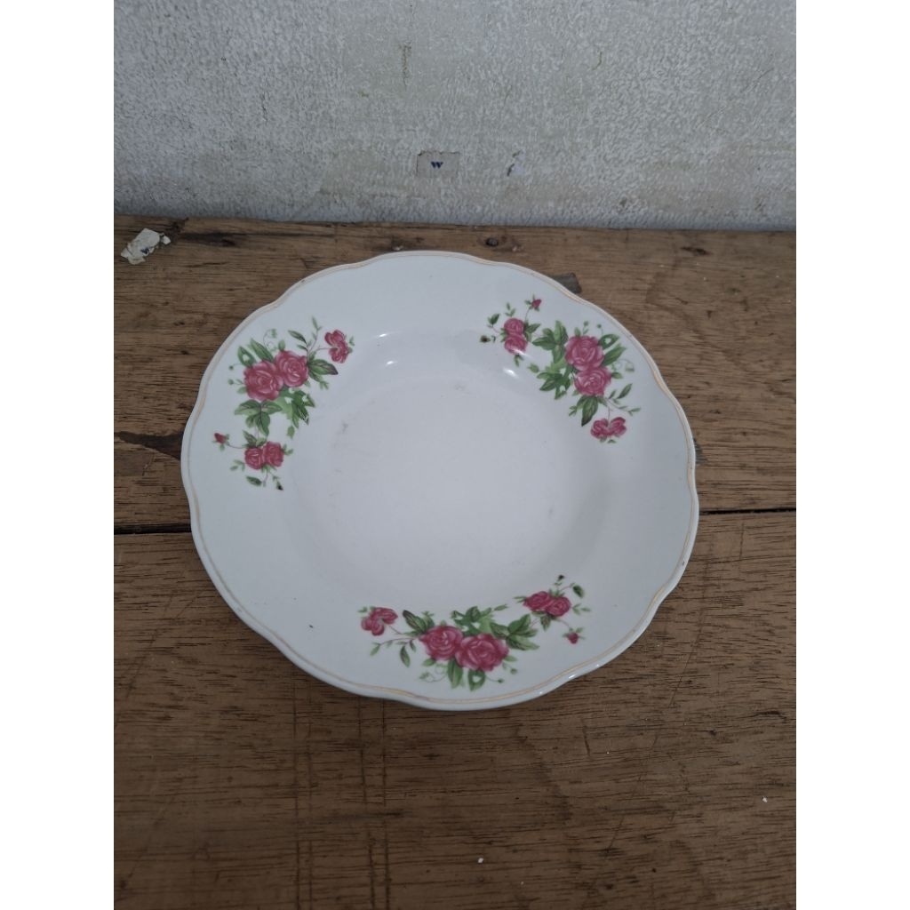 1 piece Piring keramik 8inch Wild Rose made in china nos jadul