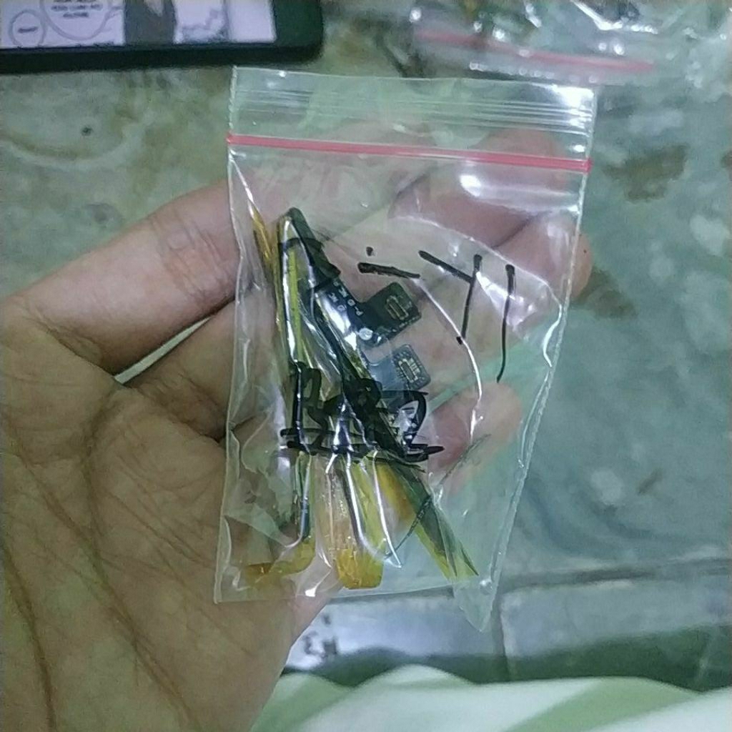 PAPAN PCB KONEKTOR BATERAI BEKAS VIVO Y35 5G B-Y1