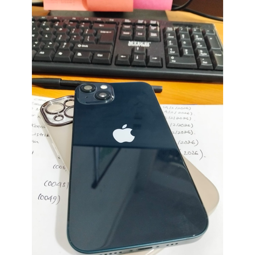 Iphone 13 128GB Midnight Bekas/Second pemakaian pribadi resmi IBOX