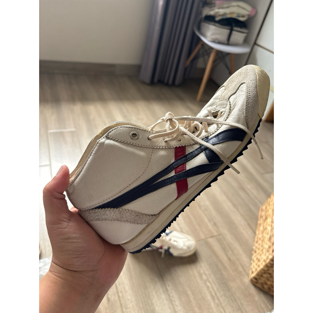 onitsuka eiger second