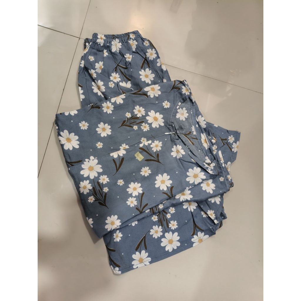 ONE SET BUSUI KEKINIAN ATAS PENDEK BAWAH SELUTUT