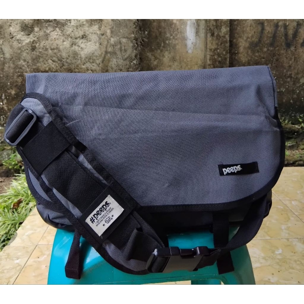 Messenger bag slingbag Peeps original korea