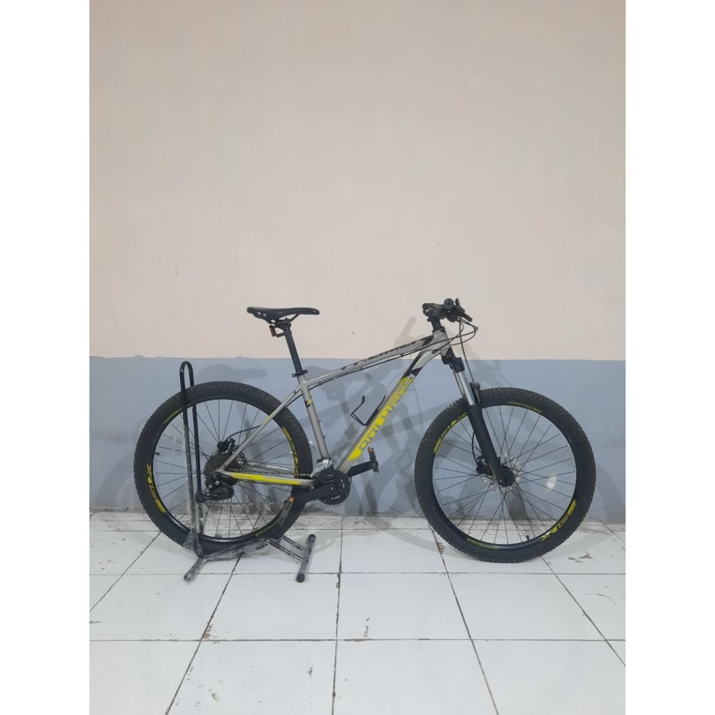 POLYGON PREMIER 5 TAHUN 2022