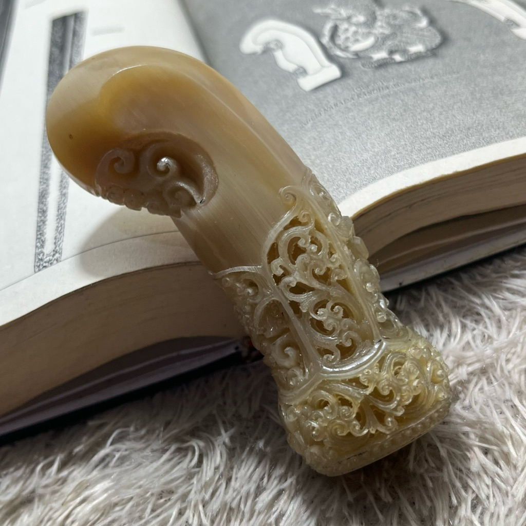 Deder Putri Kinurung Kalamakara Tanduk Asli Ukir