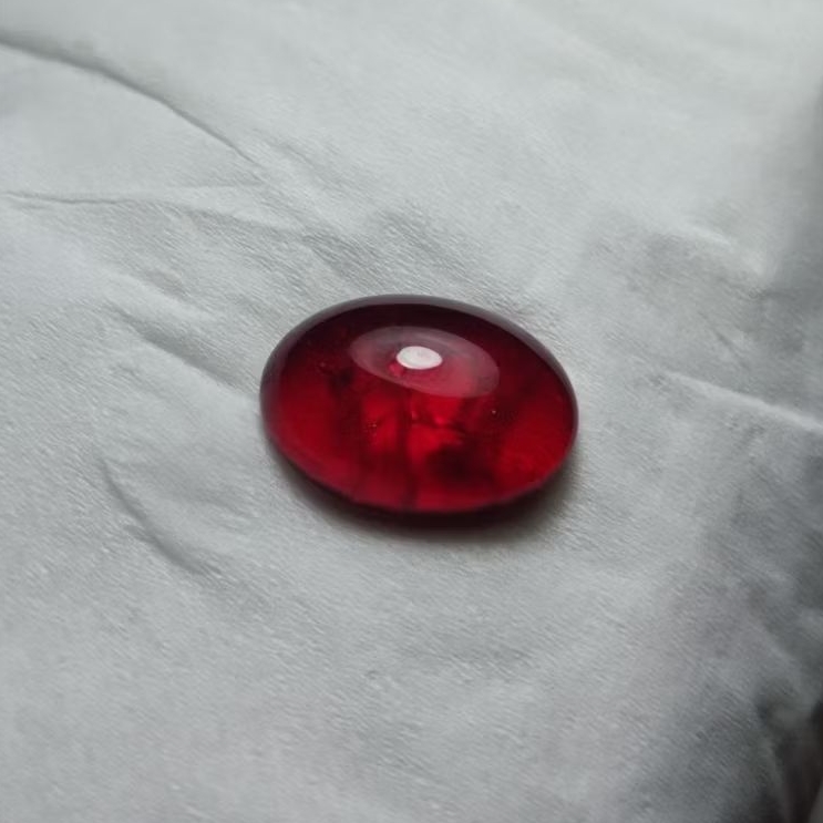 Batu cincin merah siem pecah seribu