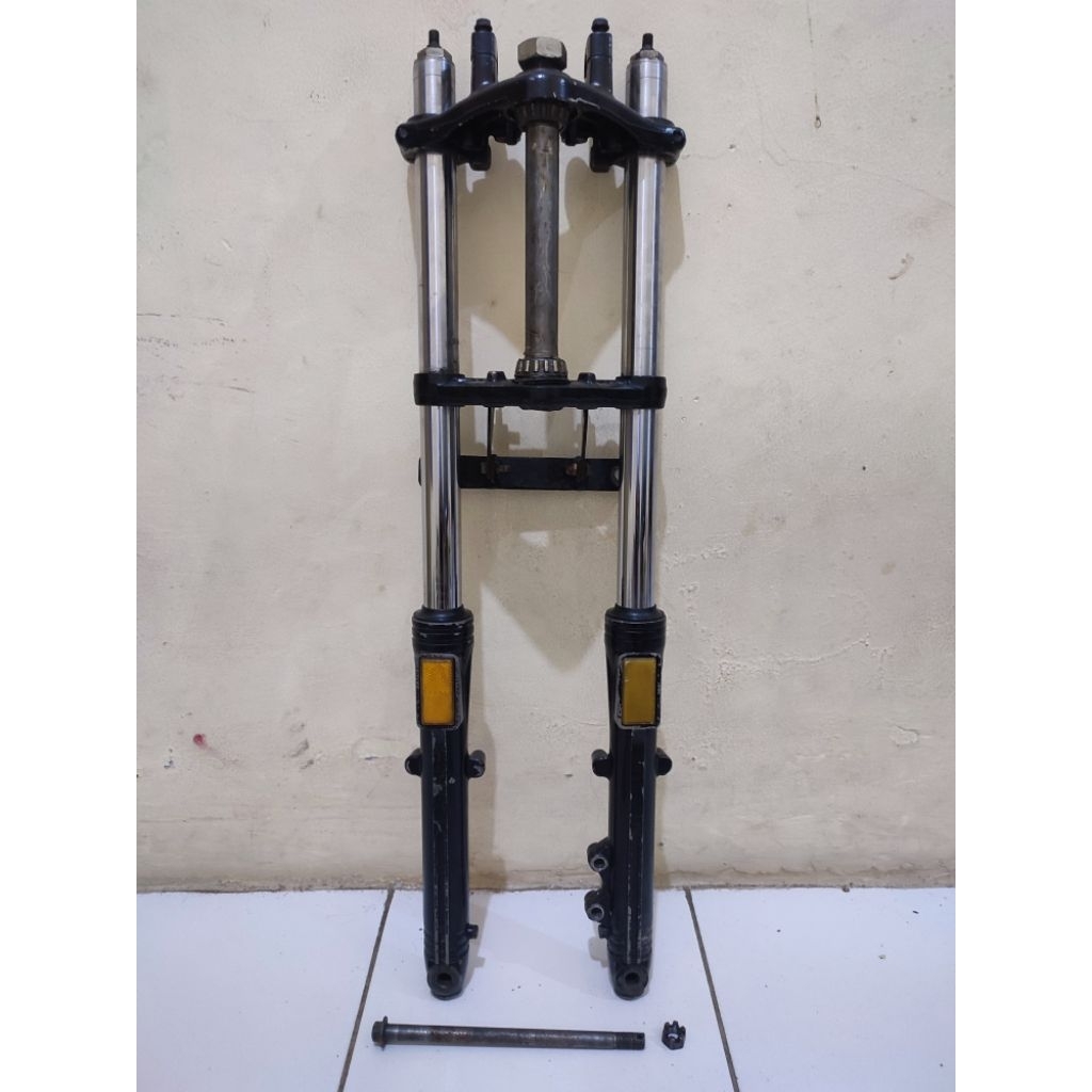 Shock Shockbreaker Depan Komplit Honda GL CB100 Herex Original Copotan Motor Berkode KEH ZL 08 SIM3