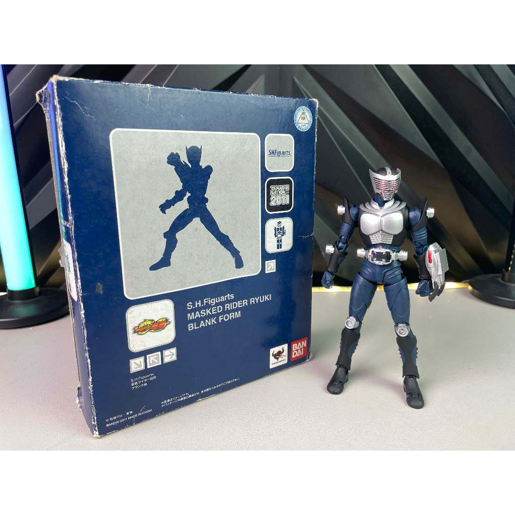 SHF Kamen Rider Ryuki Blank Old