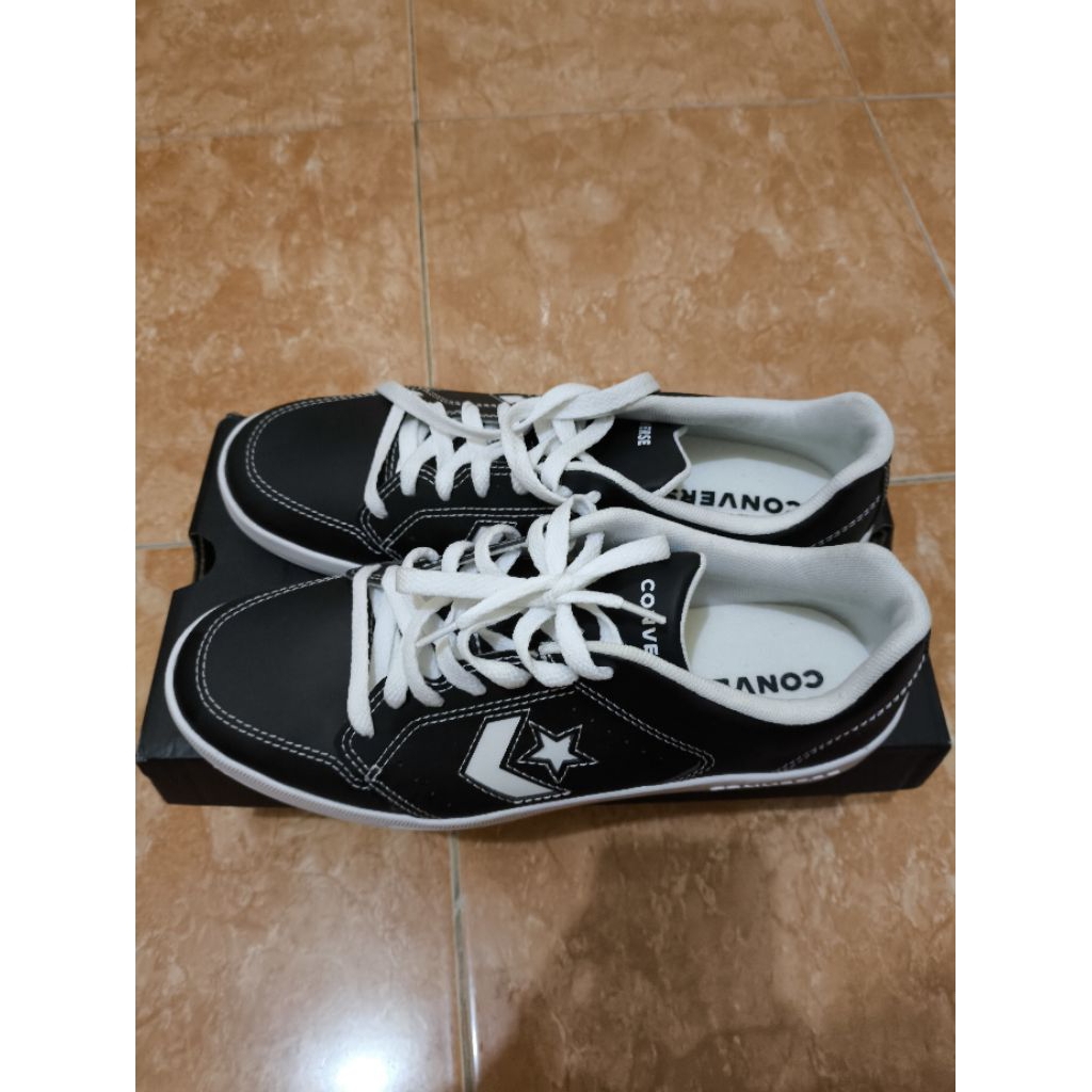 Converse original all star 100% Uk 42
